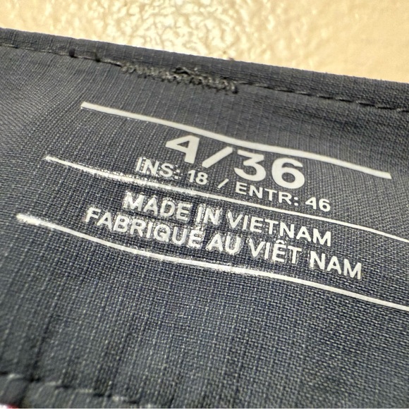 Mountain Hardwear Miranda Capri - Picture 8 of 9